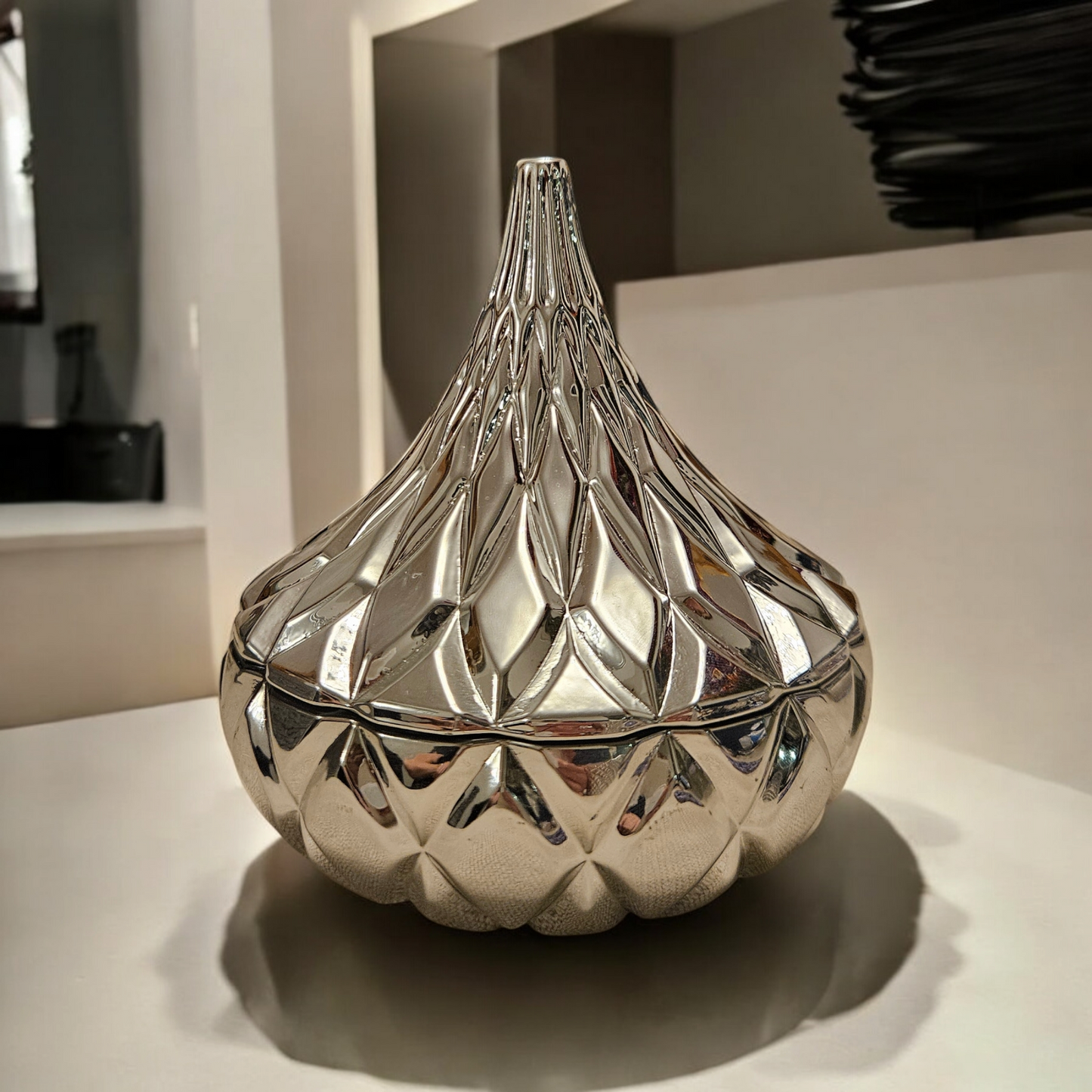 Teardrop Candle : Luxe